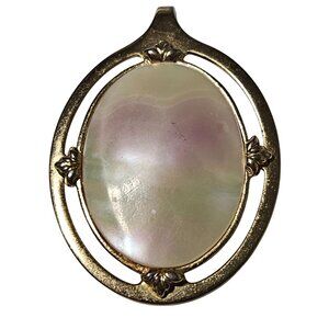 Vintage Mother Of Pearl Inlay Oval Pendant Gold Tone Elegant DIY Fashion Jewelry